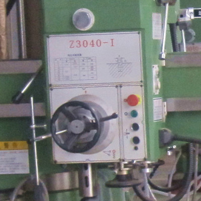 液压夹紧摇臂钻床的技术优势与应用价值——以Z3040×14摇臂钻为例